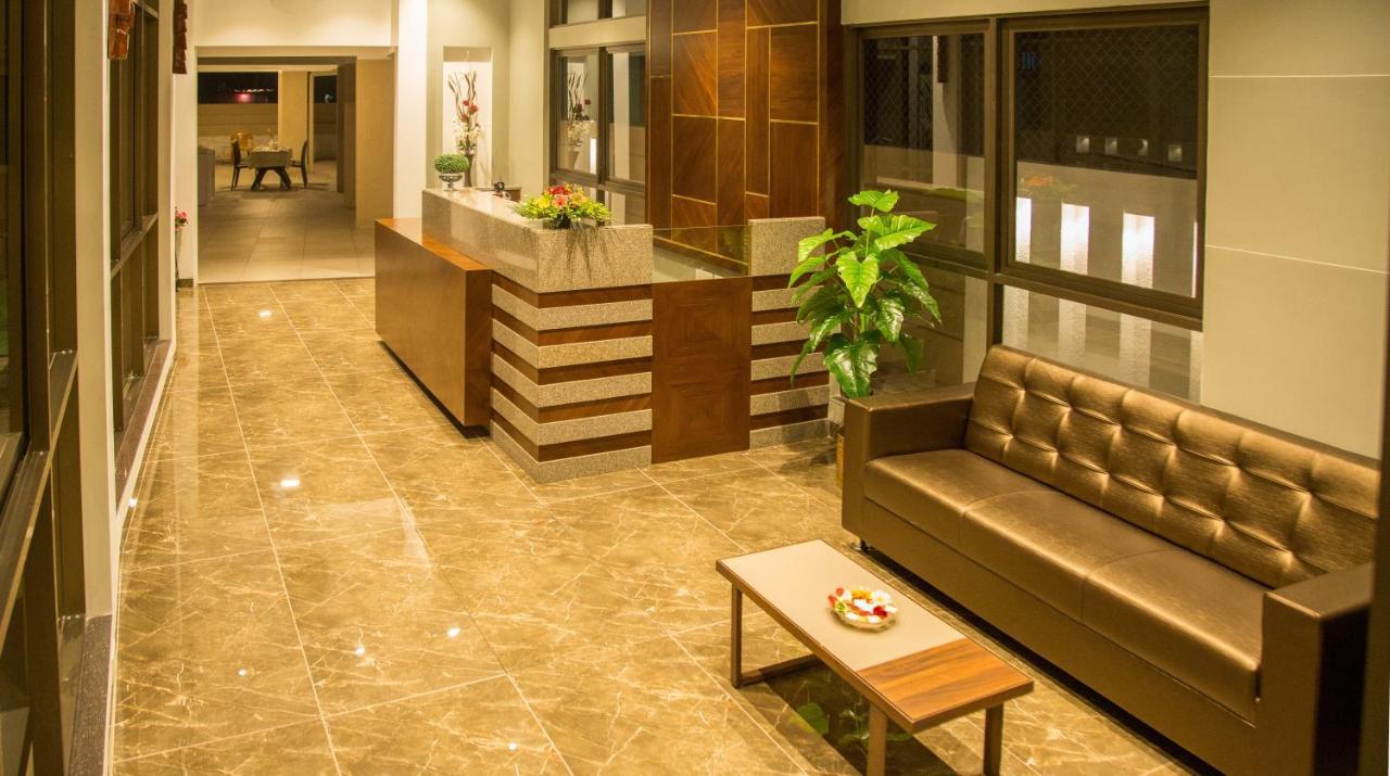 Hotel Nirvana Alibag Luaran gambar